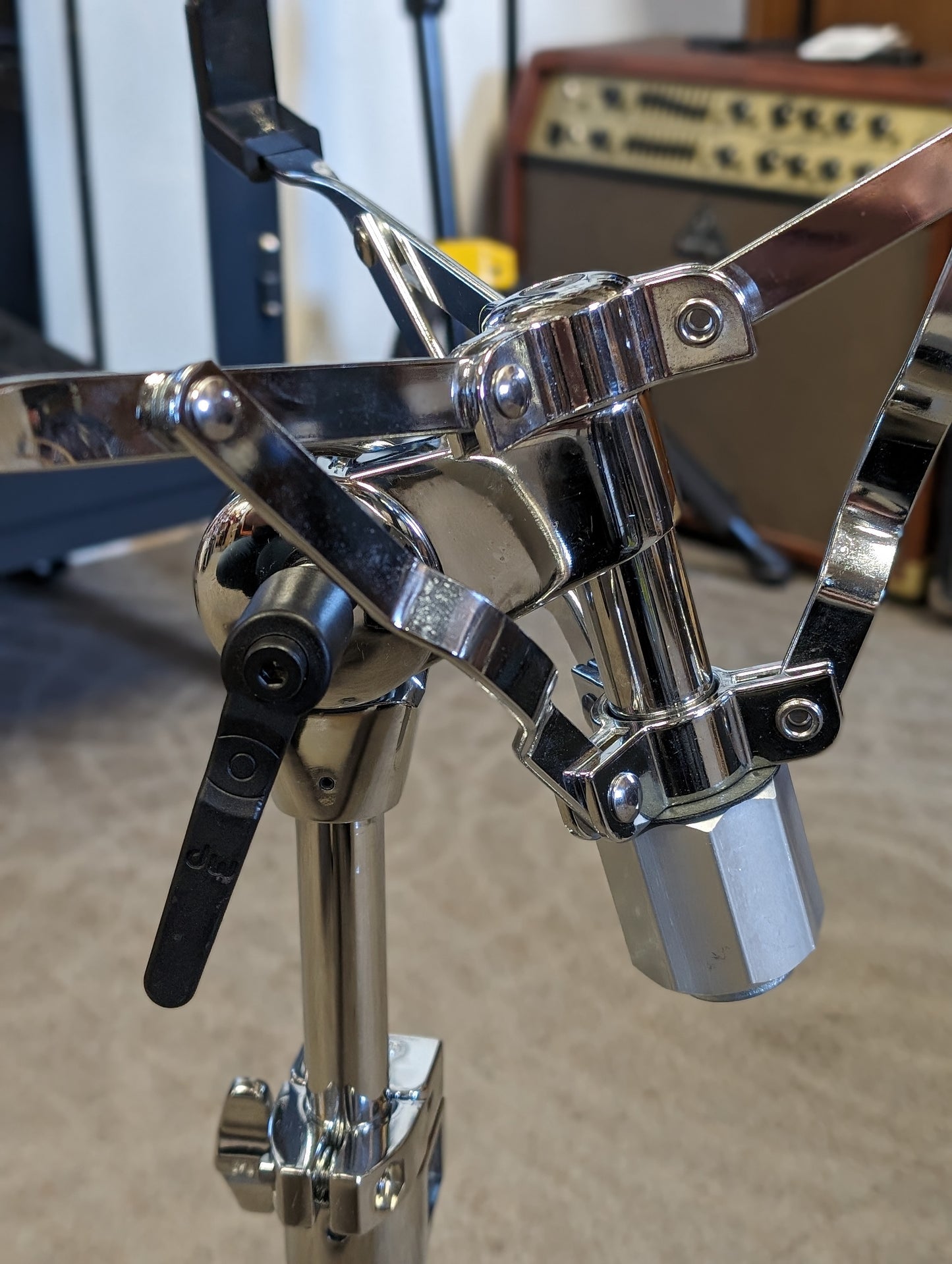 DW 3300A 3000 Series Snare Stand Snare Stand w/Tripod Double-Braced Legs (Used)