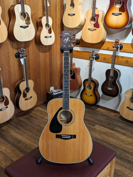 Yamaha FG-420LA Left-Handed Dreadnought Acoustic Guitar w/Case (Used)