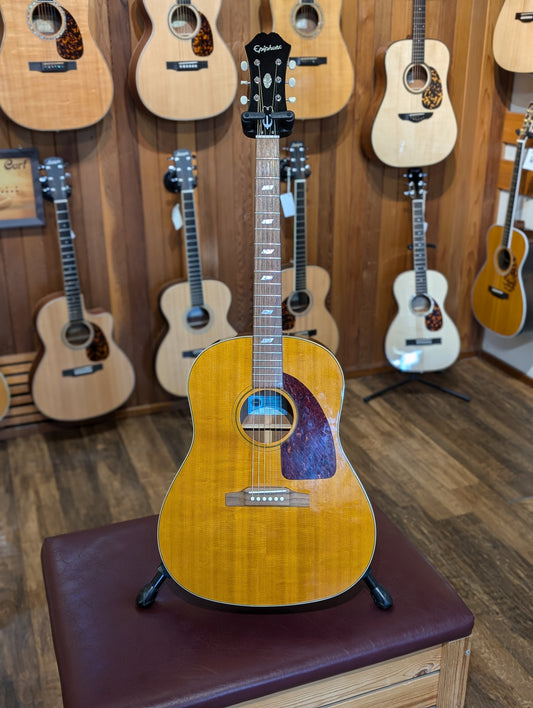 Epiphone FT-79 "Inspired By" 1964  Texan Acoustic/Electric Guitar w/Case - Antique Natural (2011)