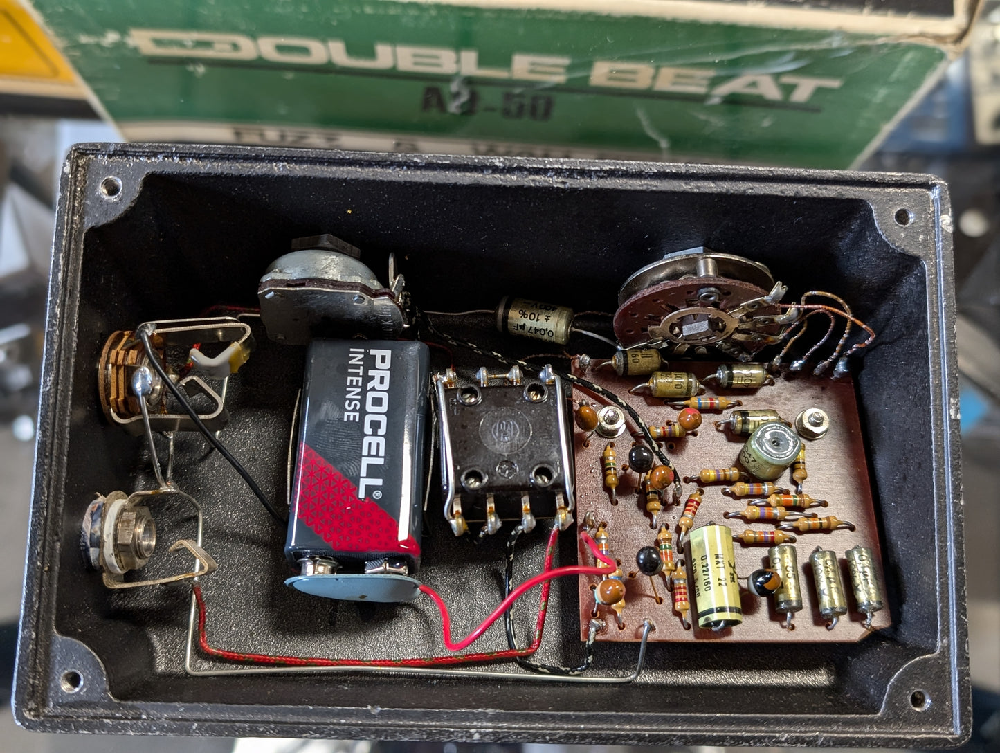 Kent 6403 Treble-Bass Boost (Late 1960's - Early 1970's)