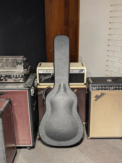 Eastman E10SS Slope Shoulder Dreadnought Acoustic Guitar w/Case - Sunburst (Serial #M2328067)