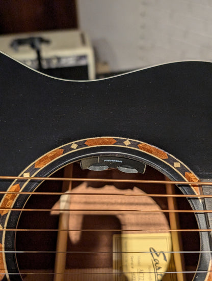 Eastman AC122-2CE Grand Auditorium Acoustic/Electrc Guitar w/Gig Bag - Black (Serial #M2237685)