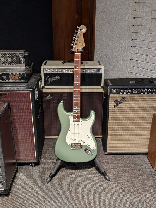 Fender Player Series Stratocaster - Sage Green Metallic (2018)