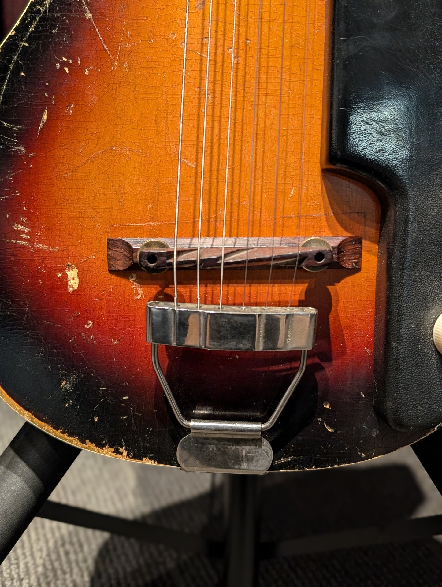 National 1123 Solid Body Electric Spanish Guitar w/Case (1954)