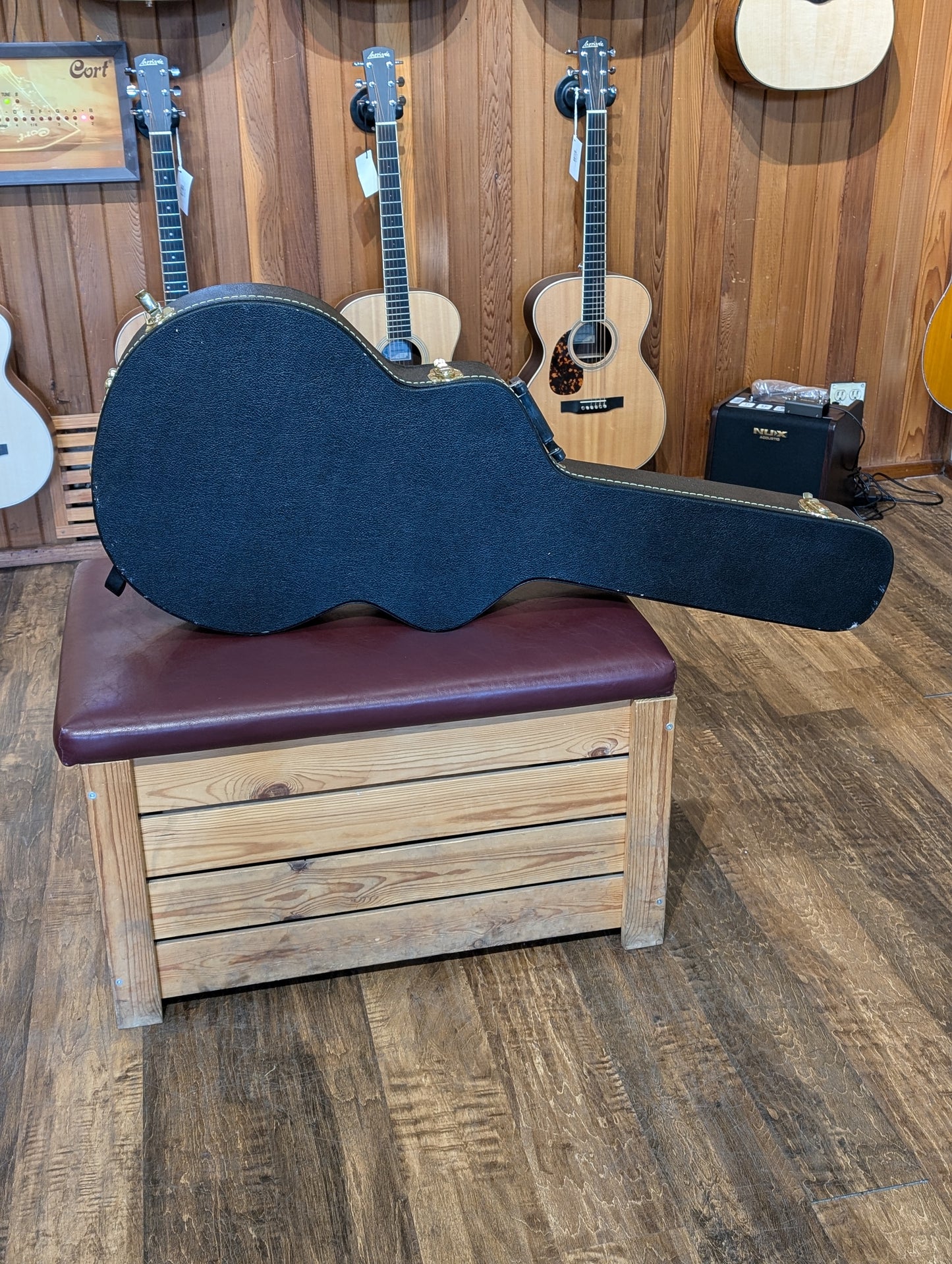 ES-335 Hardshell Case (Used)