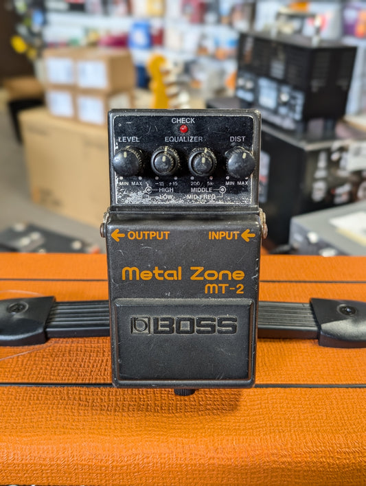 Boss MT-2 Metal Zone Distortion (1993)