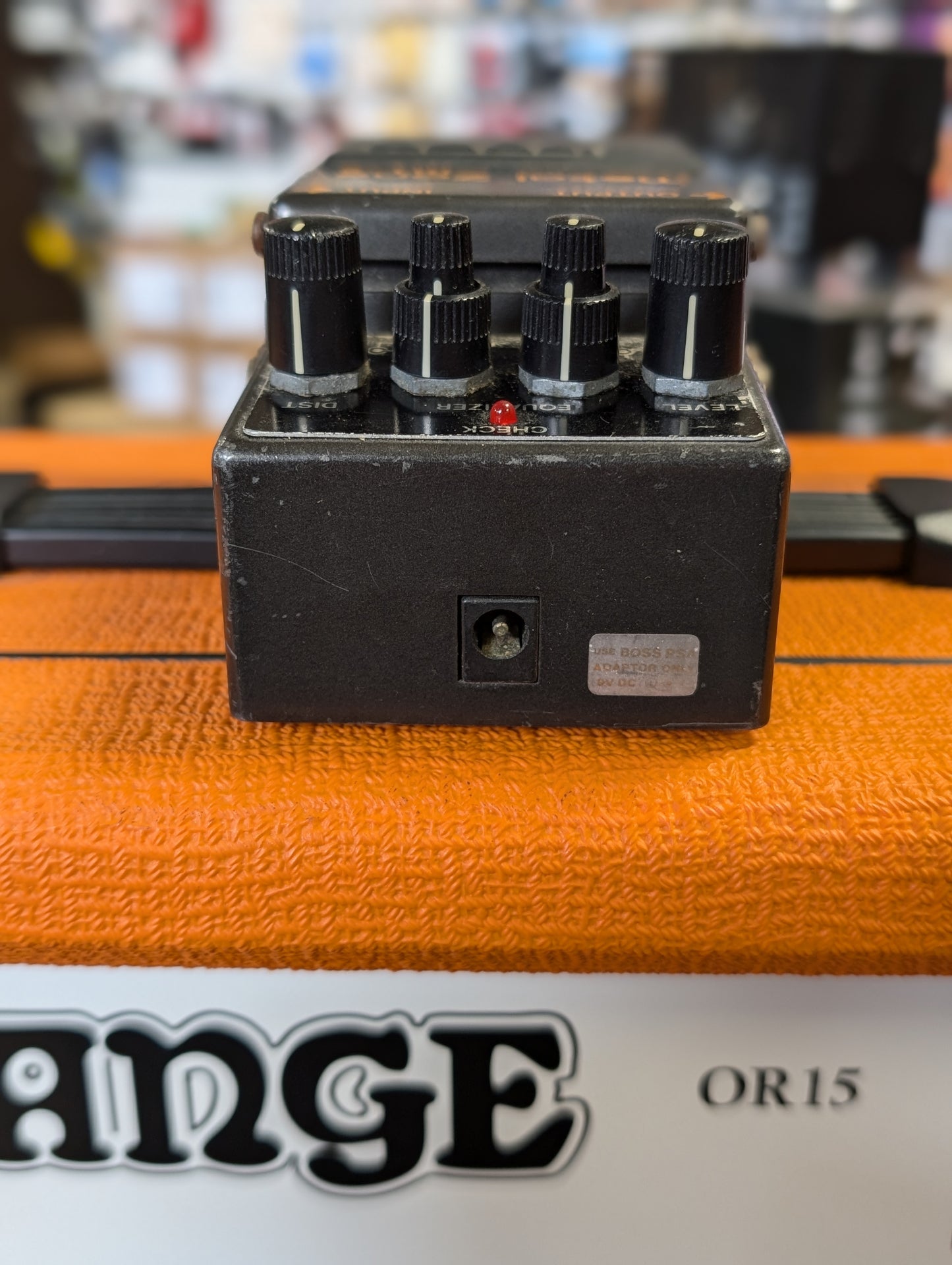 Boss MT-2 Metal Zone Distortion (1993)