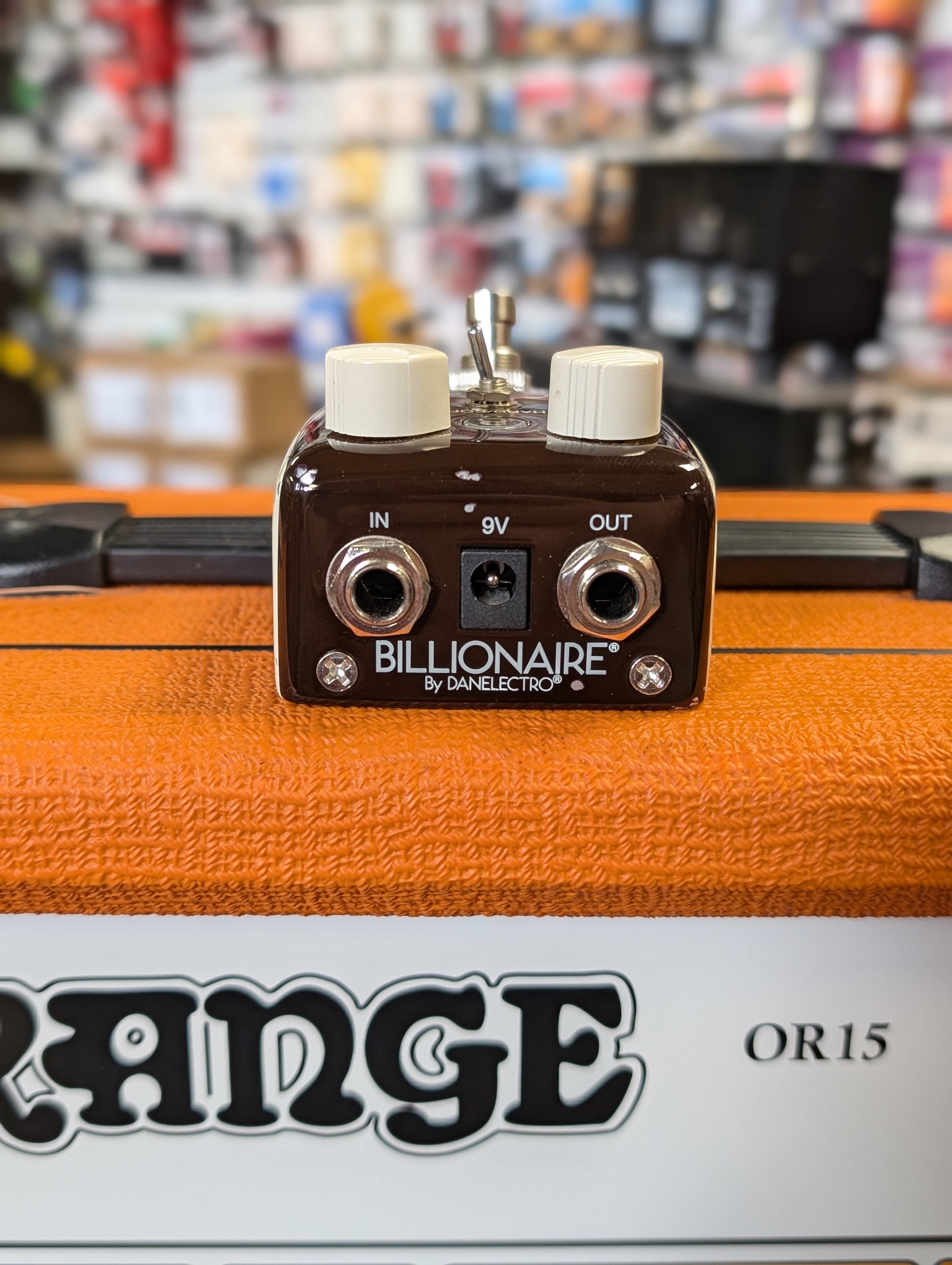 danelectro tremolo pedal Danelectro C.E.O. Tremolo Pedal w/Box (Used) – Acoustic Music Shop