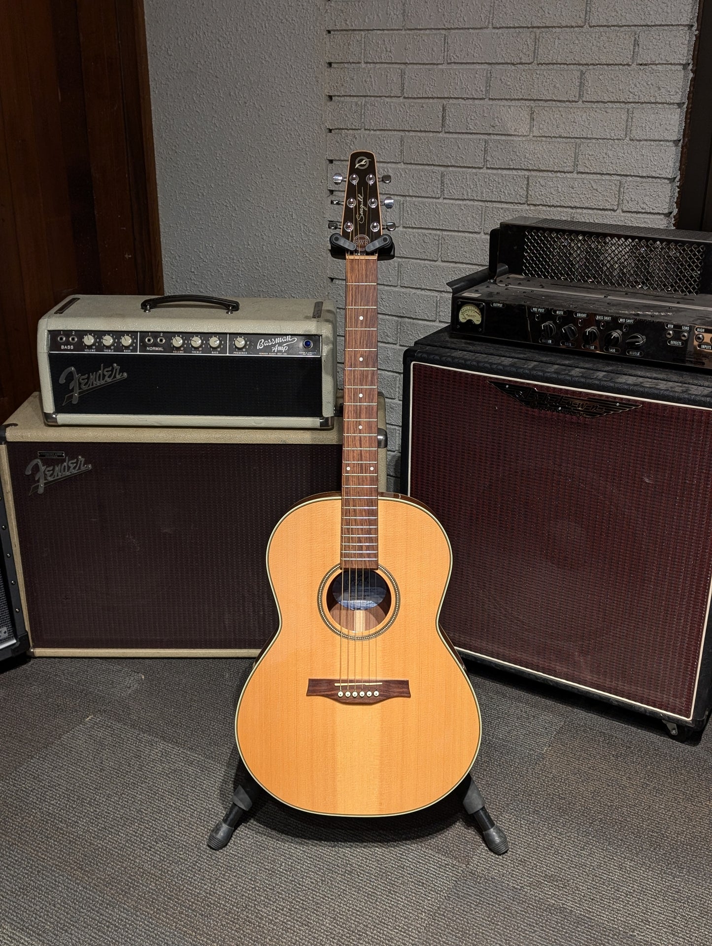 Seagull Maritime SWS Folk HG Acoustic Guitar w/Case (Used)