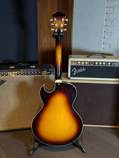 Eastman AR372CE Archtop Electric Guitar w/Case - Sunburst (2022)