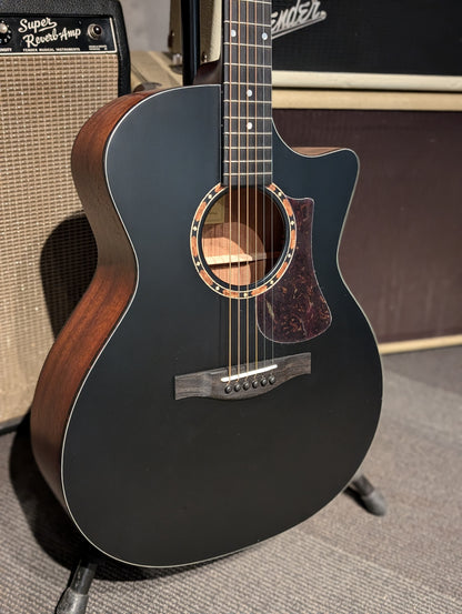 Eastman AC122-2CE Grand Auditorium Acoustic/Electrc Guitar w/Gig Bag - Black  (Serial #M2235792, B-Stock)