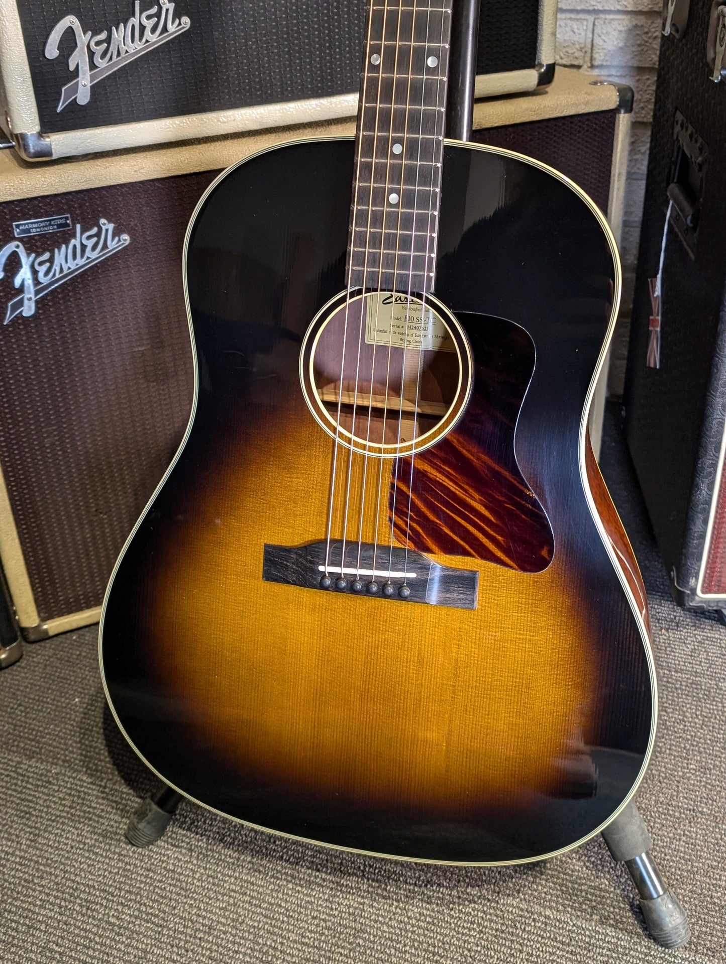 Eastman E10SS-TC Thermo Cured Slope Shoulder Dreadnought Acoustic Guitar w/Case - Sunburst (Serial #M2407621)