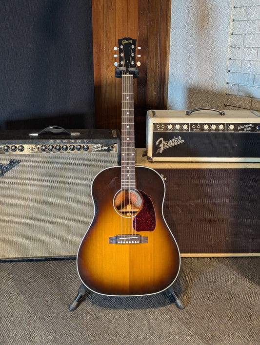 Gibson J-45 Slope Shoulder Acoustic/Electric Guitar w/Case - Vintage Sunburst (2000)