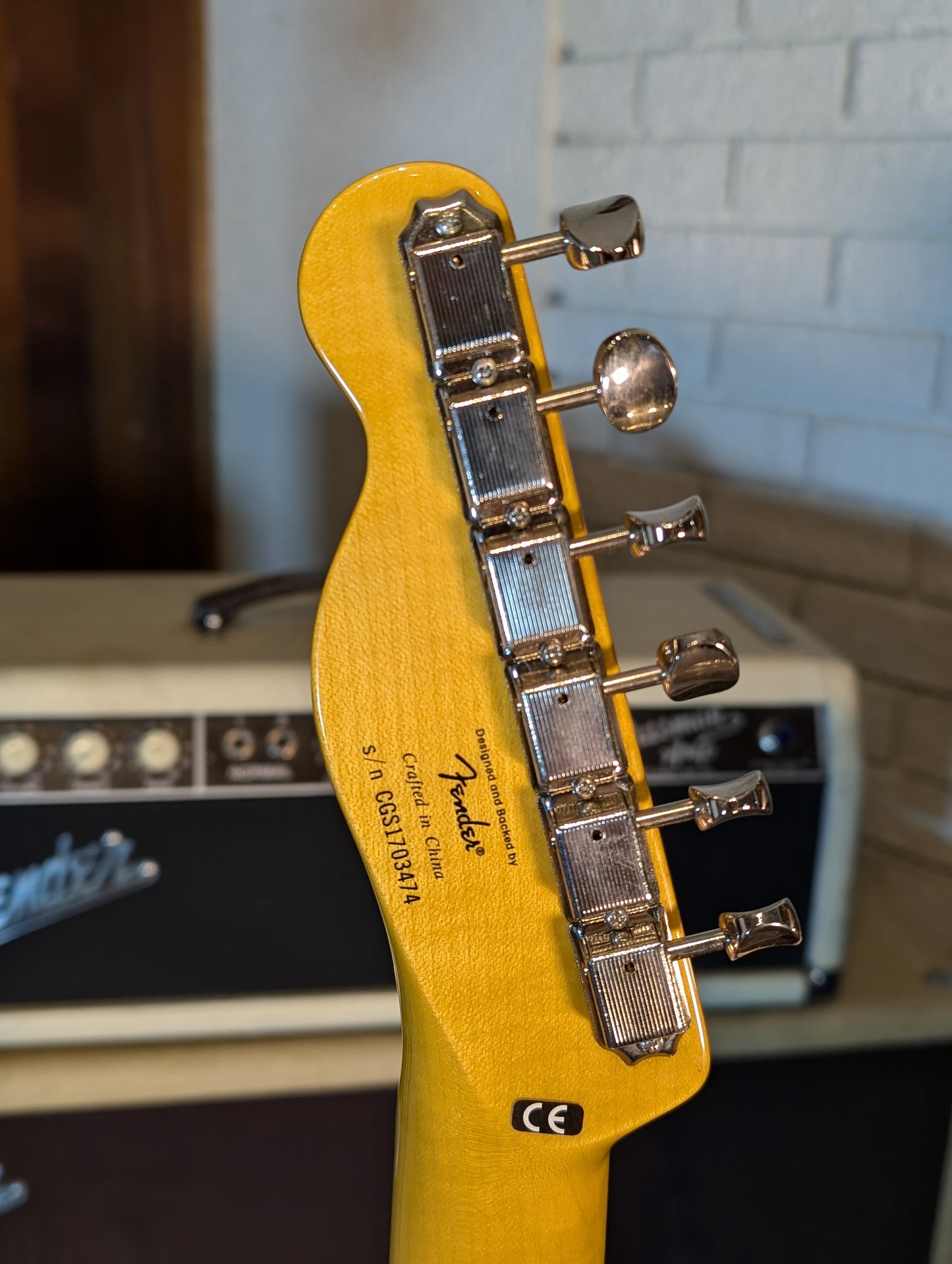 Squier Classic Vibe 50's Telecaster Electric Guitar - Butterscotch Blonde (2017)