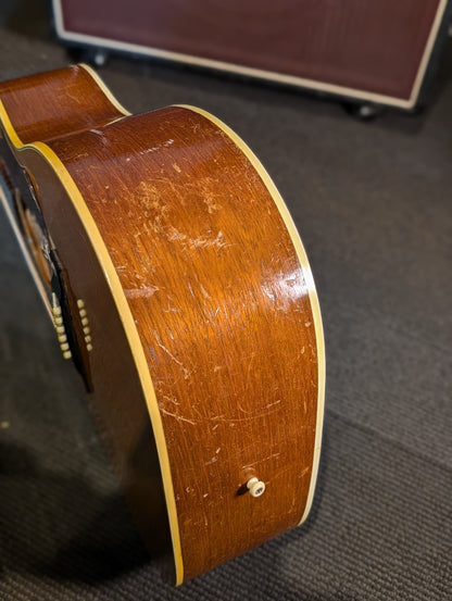 GIbson J-50 ADJ Slope Shoulder Acoustic Guitar w/Case (1959)
