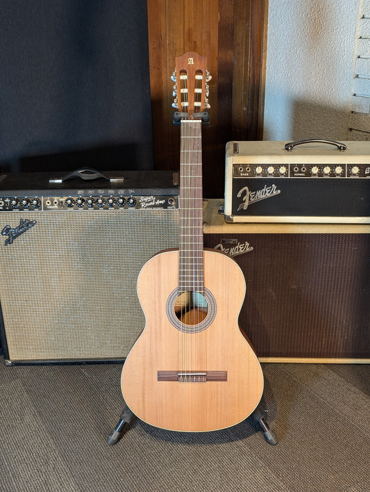 Alhambra Z-Nature Classical Guitar w/Bag (Serial #ZFCQNV)