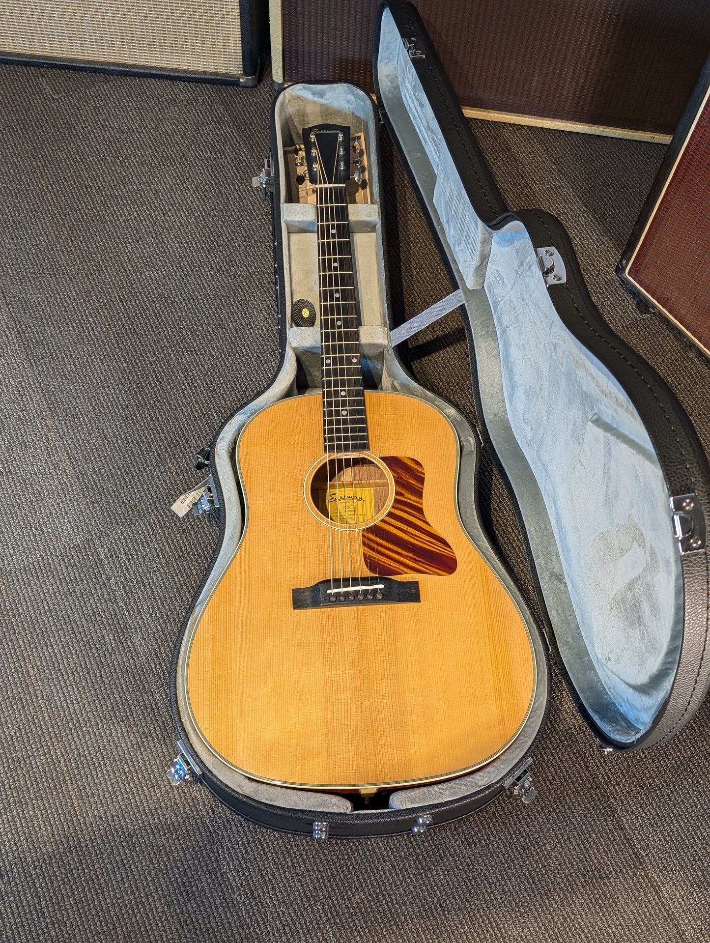 Eastman E6SS-TC Thermo-Cured Slope Shoulder Acoustic Guitar w/Case (Serial #M2308877)