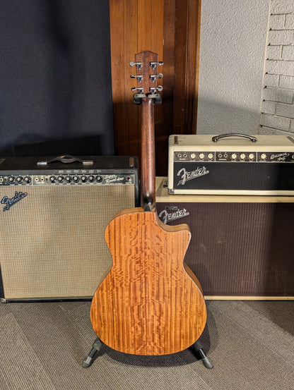 Eastman AC222LCE Left Handed Acoustic/Electric Guitar w/Gig Bag - Natural (Serial #M2215556)