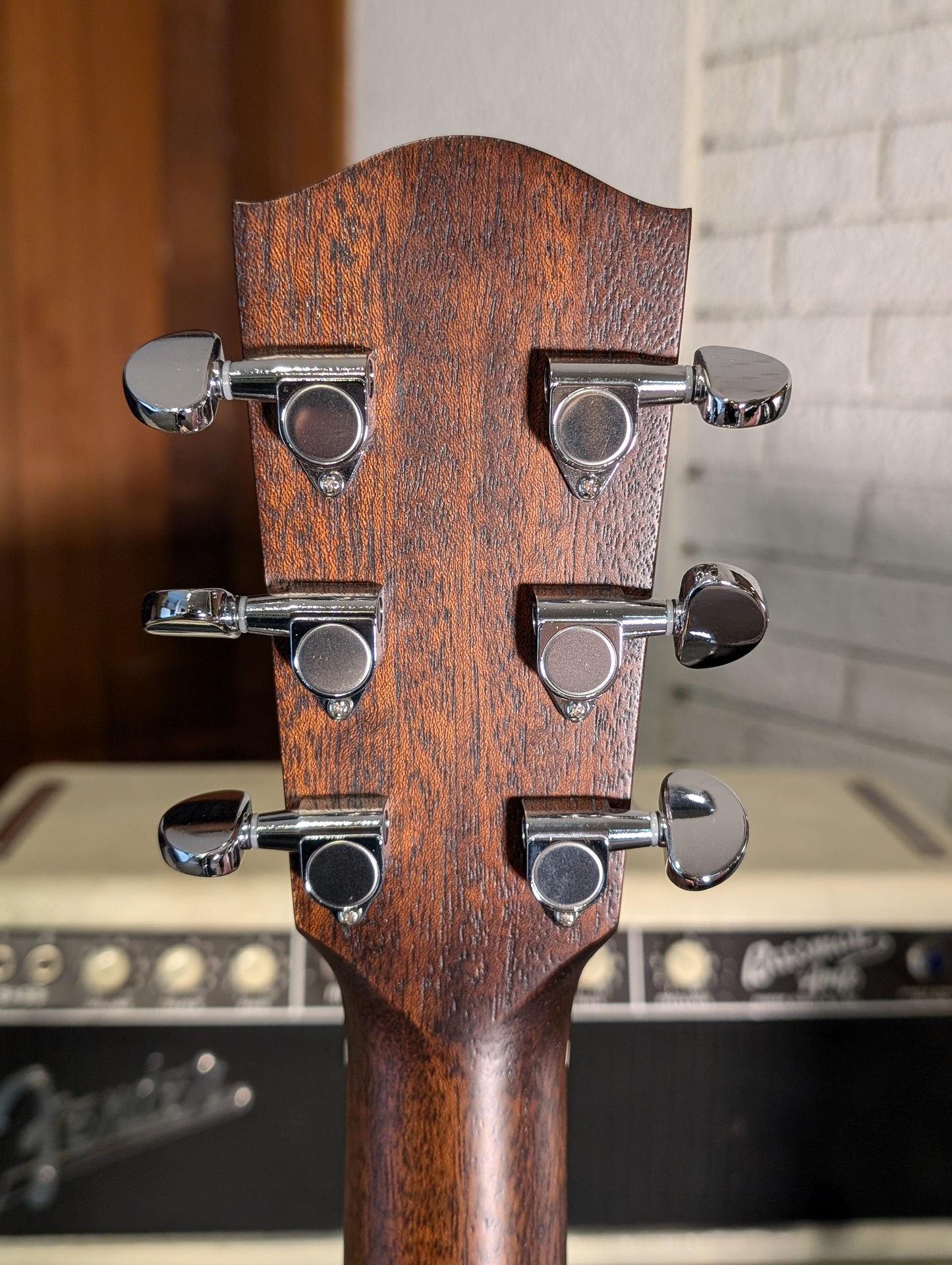 Eastman AC222LCE Left Handed Acoustic/Electric Guitar w/Gig Bag - Natural (Serial #M2215556)