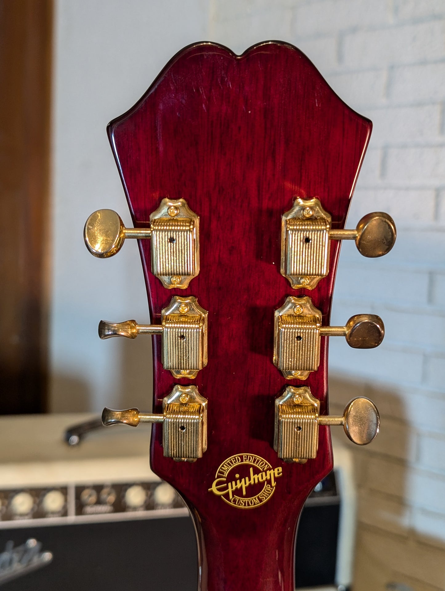 Epiphone Riviera Custom P93 Hollow Body Electric Guitar w/Case - Wine Red (2012)