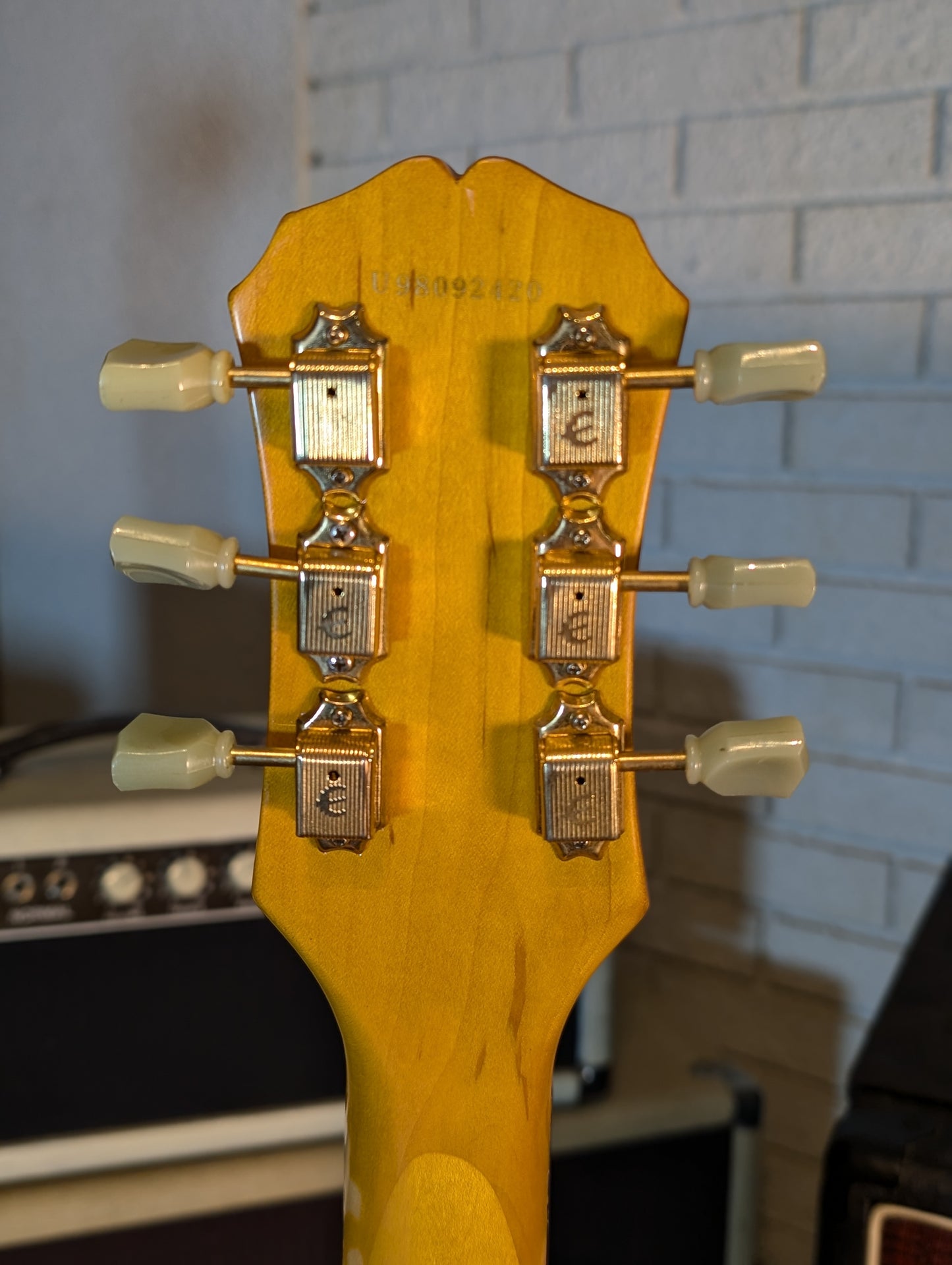 Epiphone G-400 Korina SG Electric w/Case - Natural Finish (1998)