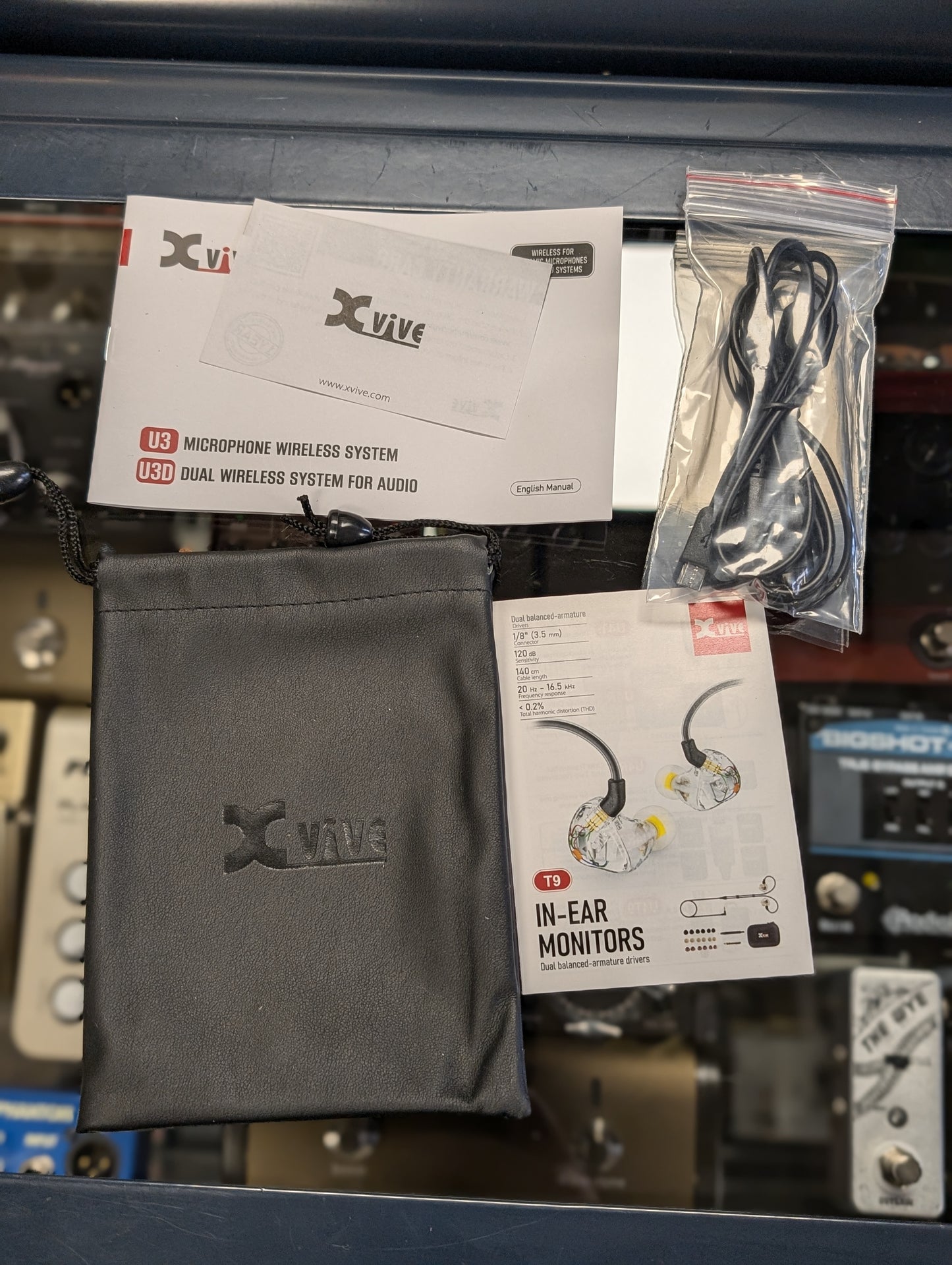 Xvive U3 2.4 GHz Wireless Microphone System (Used)