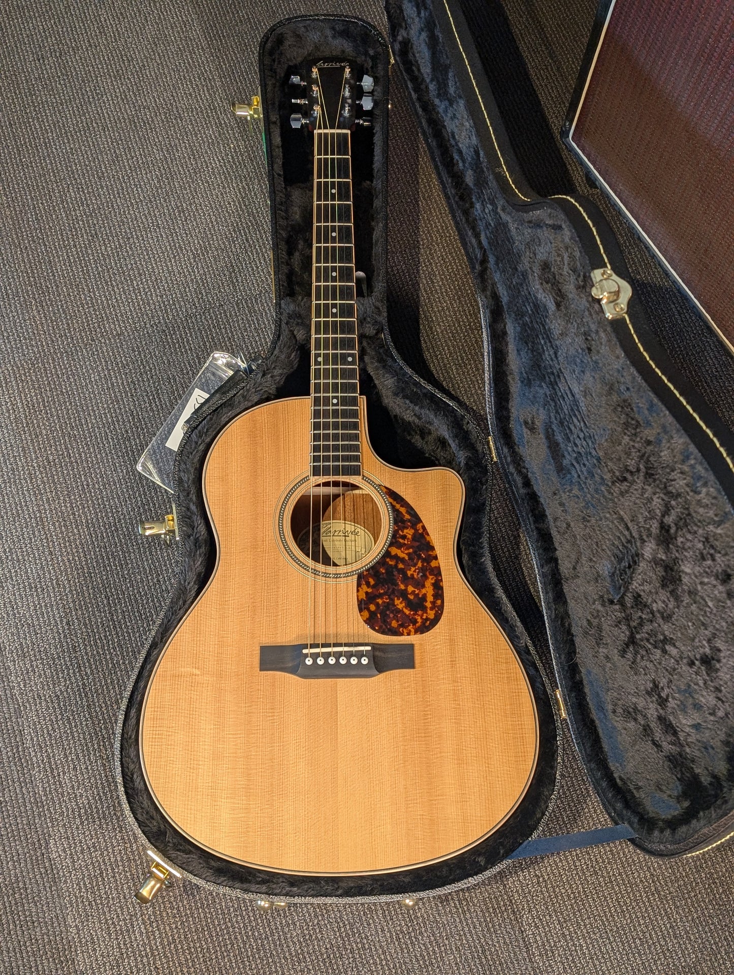Larrivée LV-03-MH Acoustic Guitar w/Case (2021)