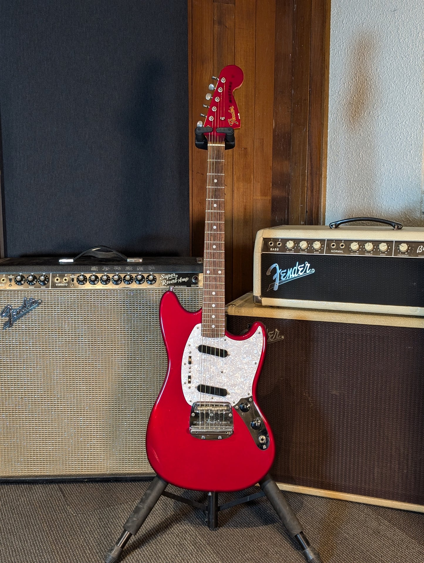 Fender Made in Japan MG69/MH Mustang Electric Guitar - Candy Apple Red (2010-2011)