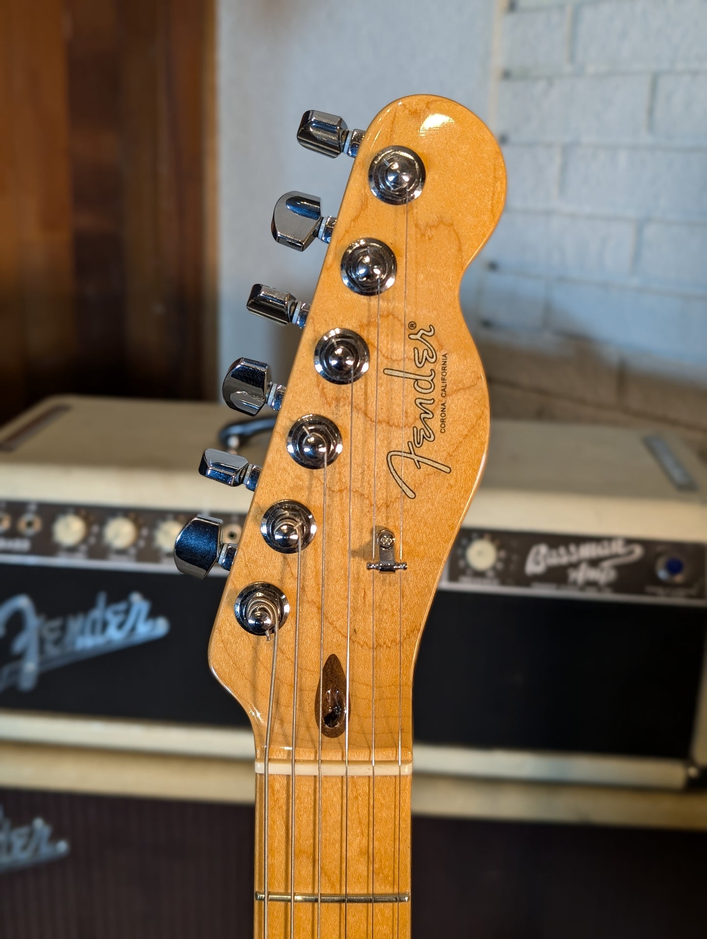 Fender Parallel Universe Whiteguard Stratocaster Electric Guitar w/Case - Vintage Blonde (2018)