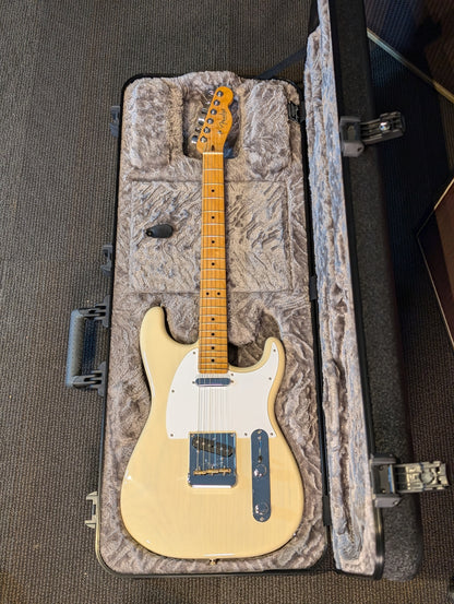Fender Parallel Universe Whiteguard Stratocaster Electric Guitar w/Case - Vintage Blonde (2018)