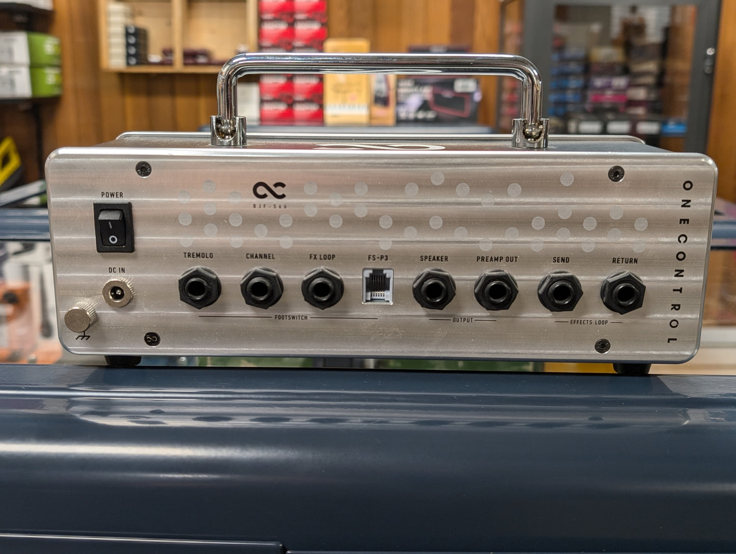 One Control BJF-S66 100w Solid State Guitar Ampifier w/Footswitch (Used)