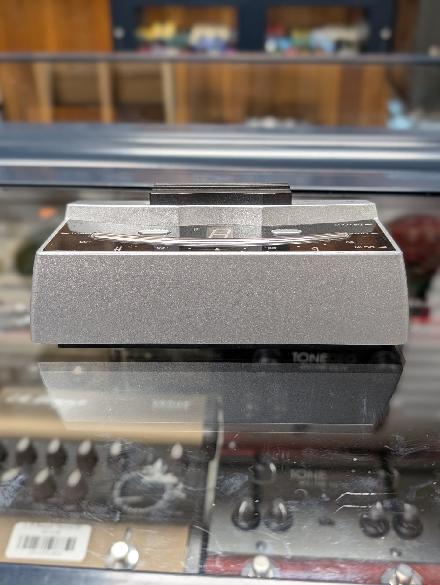 Ibanez LU20 Digital Tuner Pedal (Used)