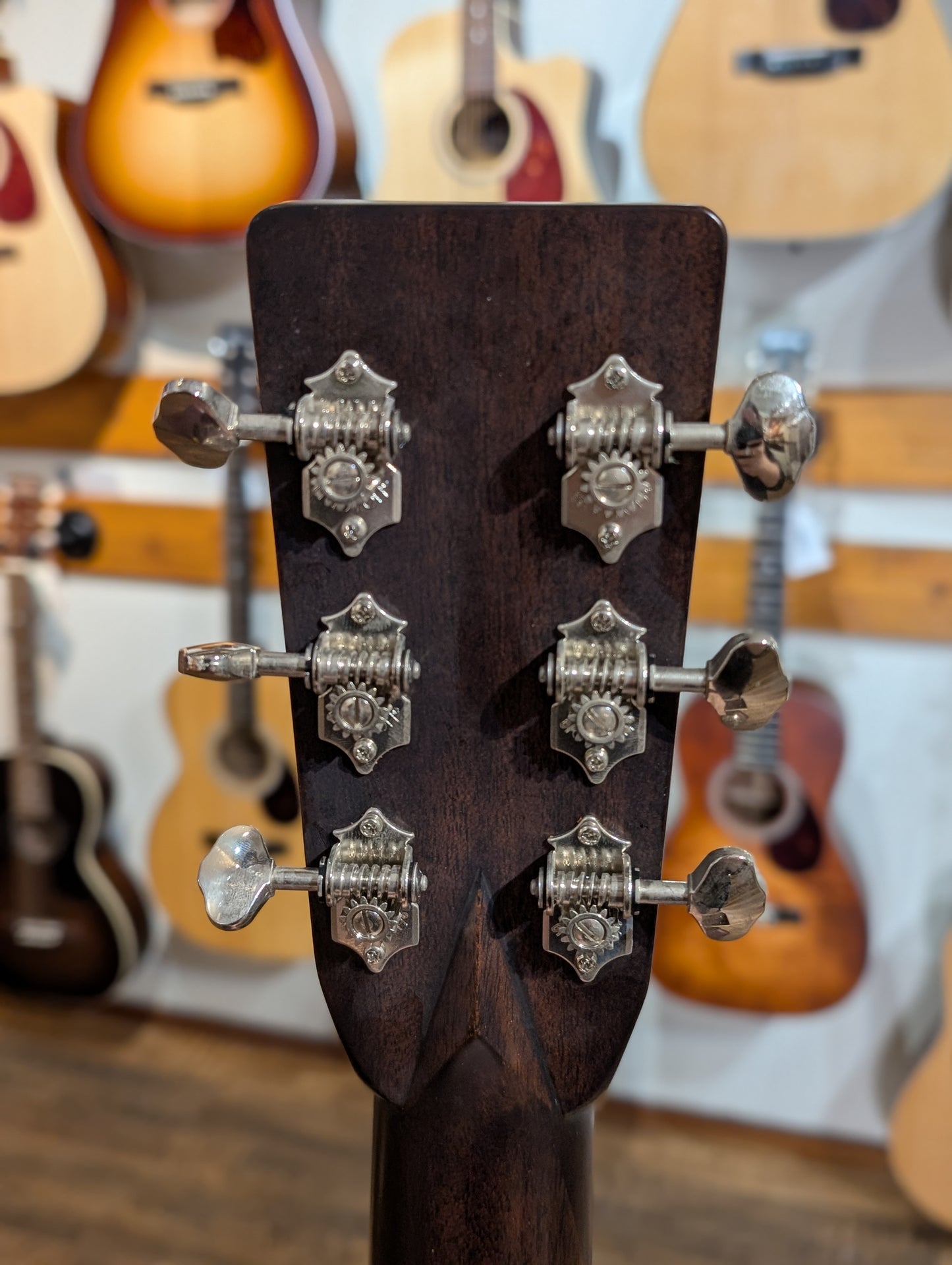 Eastman E20D-TC Dreadnought Acoustic Guitar w/Case & Pickup (2023)