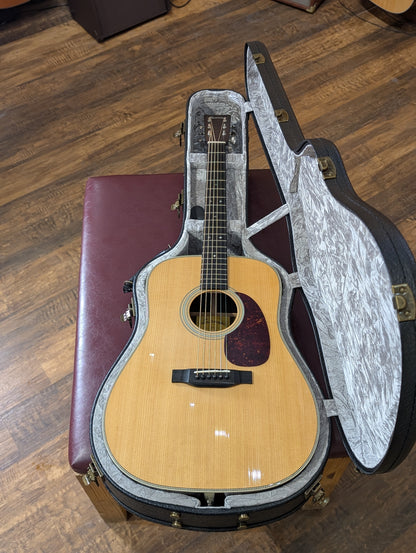 Eastman E20D-TC Dreadnought Acoustic Guitar w/Case & Pickup (2023)
