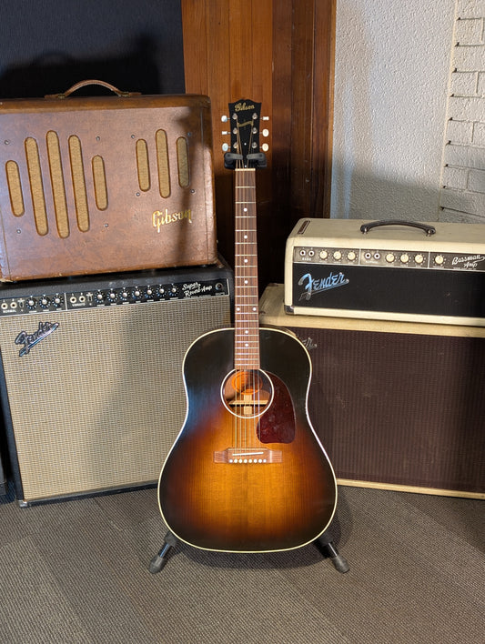 Gibson J-45 Vintage Dreadnought Acoustic Guitar w/Case - Vintage Sunburst (2019)