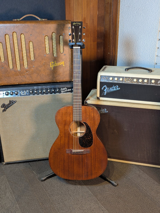 Martin 000-15M Acoustic Guitar w/Case & L.R. Baggs Pickup (2022)