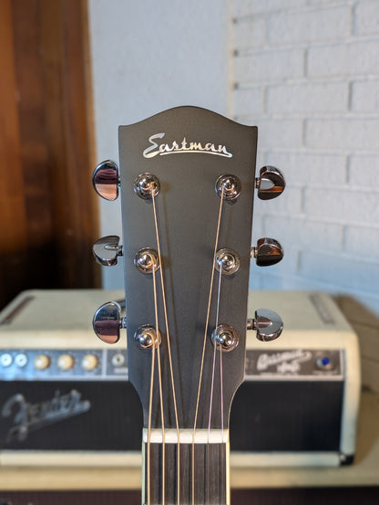 Eastman AC322CE Grand Auditorium Acoustic/Electric Guitar w/Case - Natural (Serial #M2441533)
