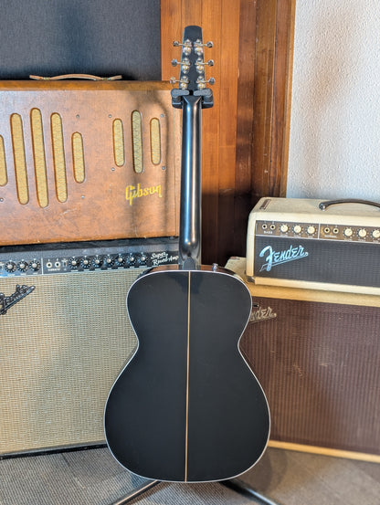 Seagull Artist Tuxedo Black Anthem EQ Acoustic/Electric Guitar w/Gig Bag - Factory Second (Serial #050574900031)