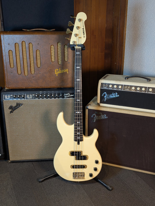 Yamaha BB3000S 4-String Passive Electric Bass Guitar w/Case - Cream White (1984)