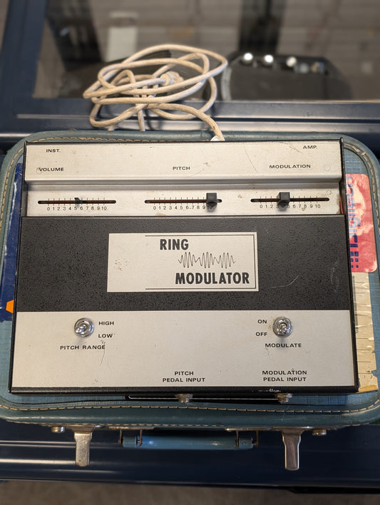 Maestro RM-1B Ring Modulator w/Caes (1970's)