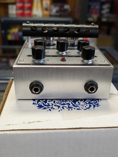 Electro-Harmonix English Muff'n Tube Distortion/Preamp (Used)