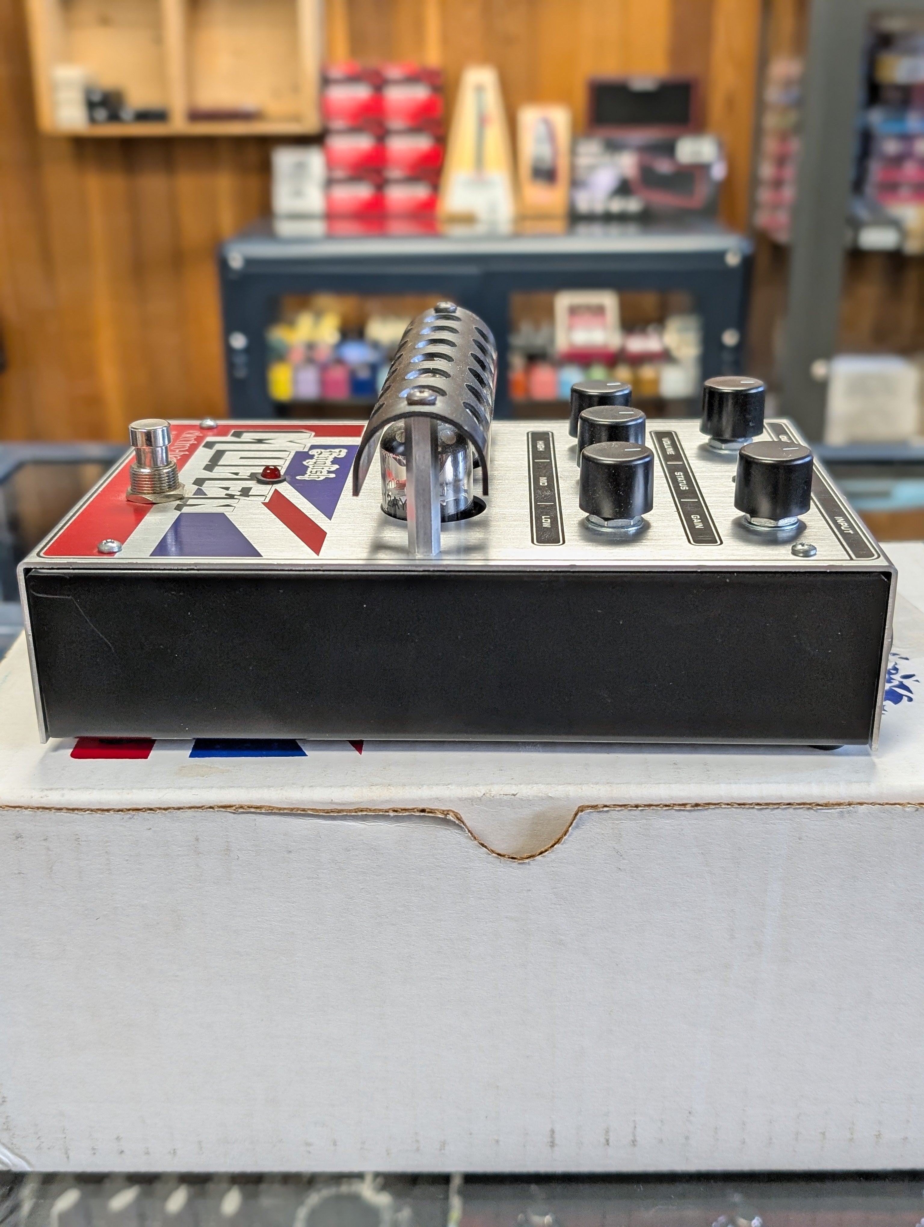 Electro-Harmonix English Muff'n Tube Distortion/Preamp (Used