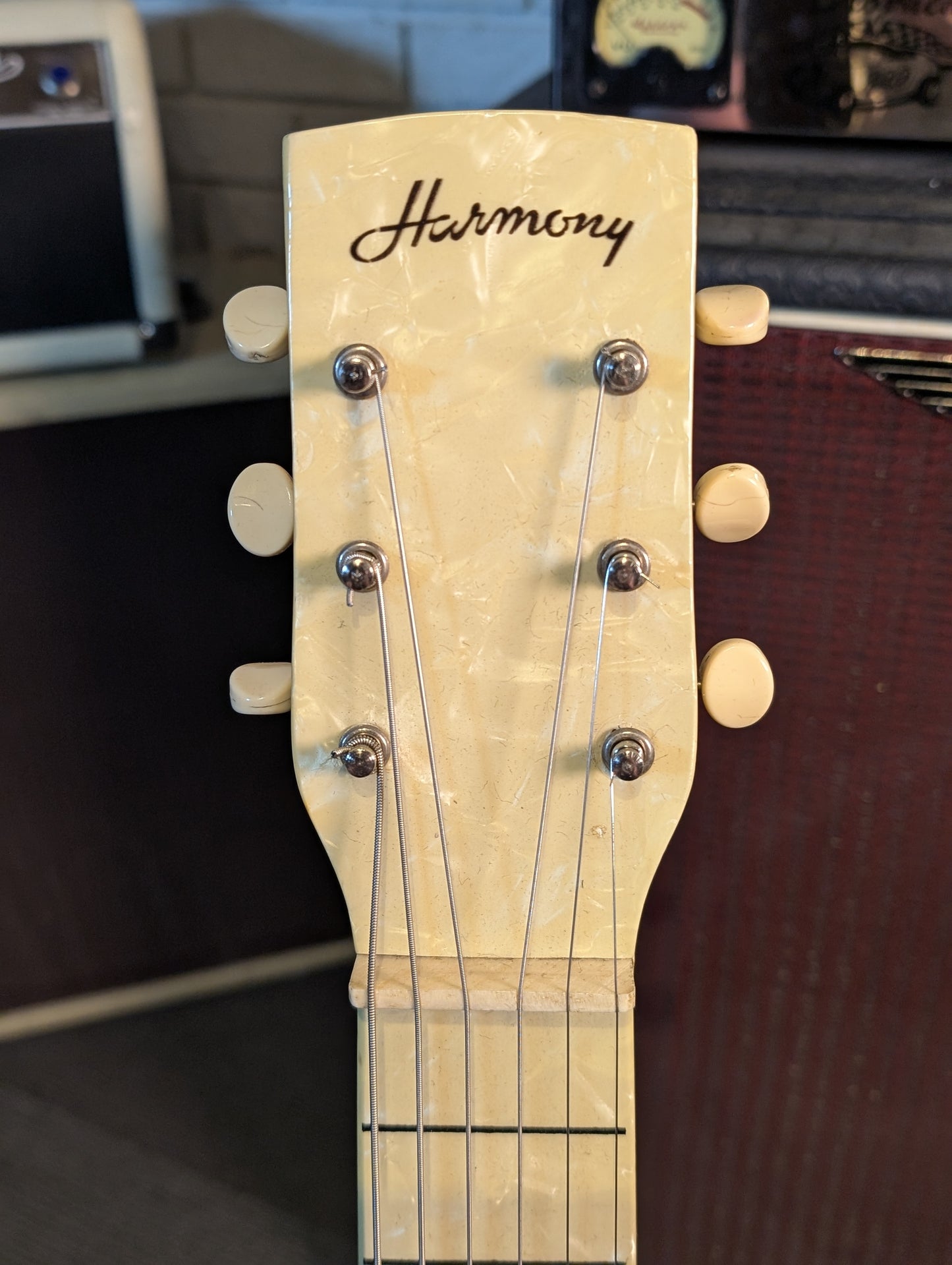 Harmony H2 Lapsteel Electric Guitar w/Case - White Pearlette (1954-1960)