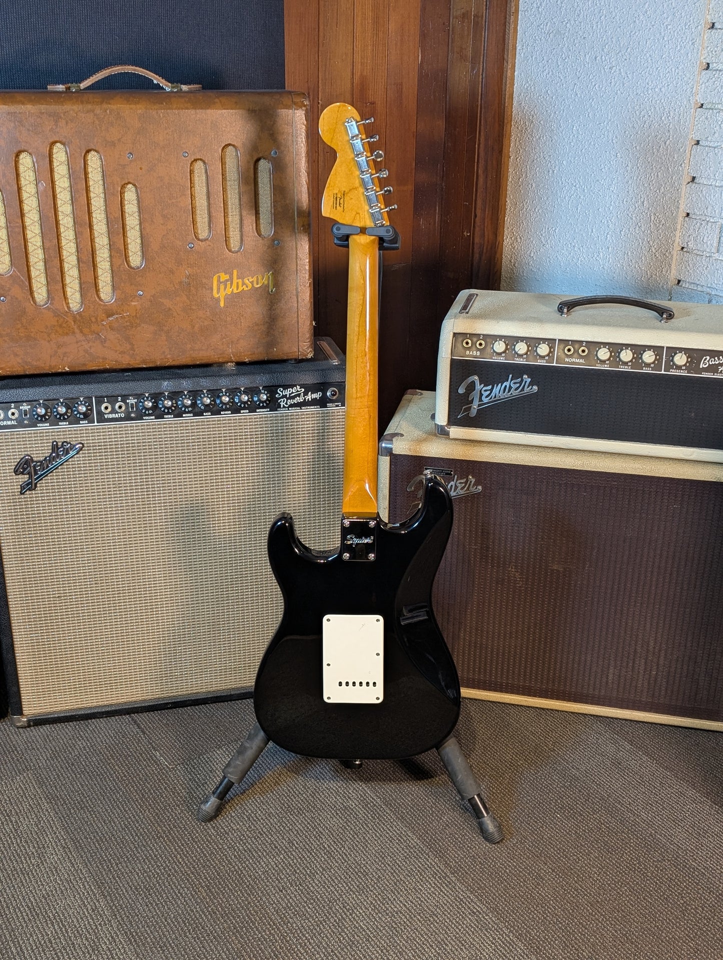 Squier Classic Vibe '70s Stratocaster Electric Guitar - Black (2022)