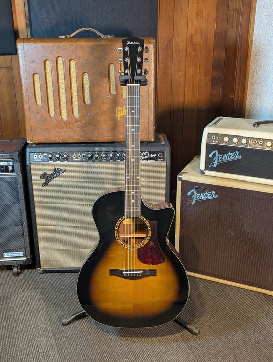 Eastman AC122-2CE Deluxe Acoustic/Electric Guitar w/Gig Bag - Sunburst (B-Stock Serial #M2406708)