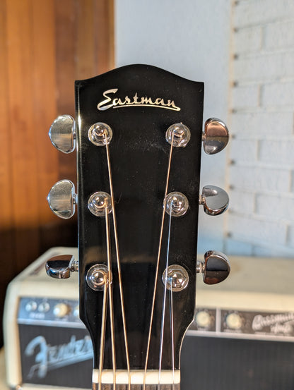 Eastman AC122-2CE Deluxe Acoustic/Electric Guitar w/Gig Bag - Sunburst (B-Stock Serial #M2406708)