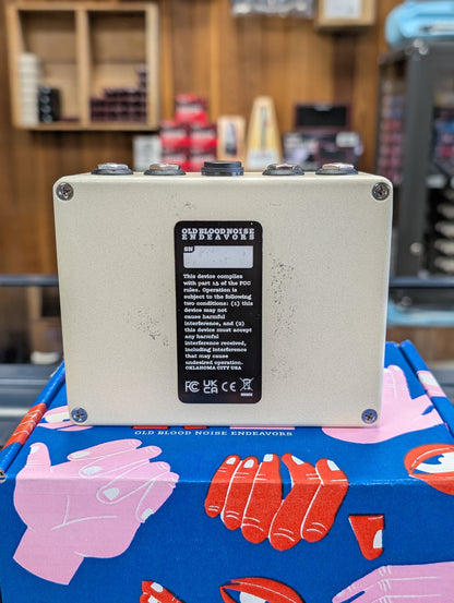 Old Blood Noise Endeavors Float Dual Moving Filter w/Box (Used)