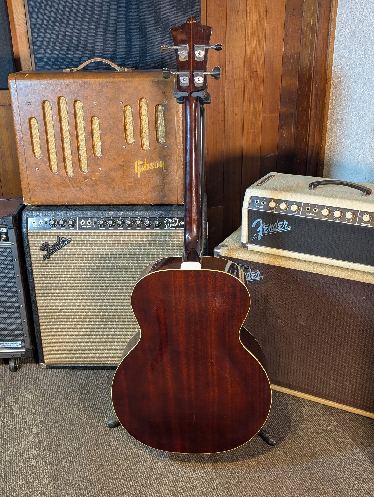 Guild B-50 4-String Acoustic Bass w/Case - Natural (1976)