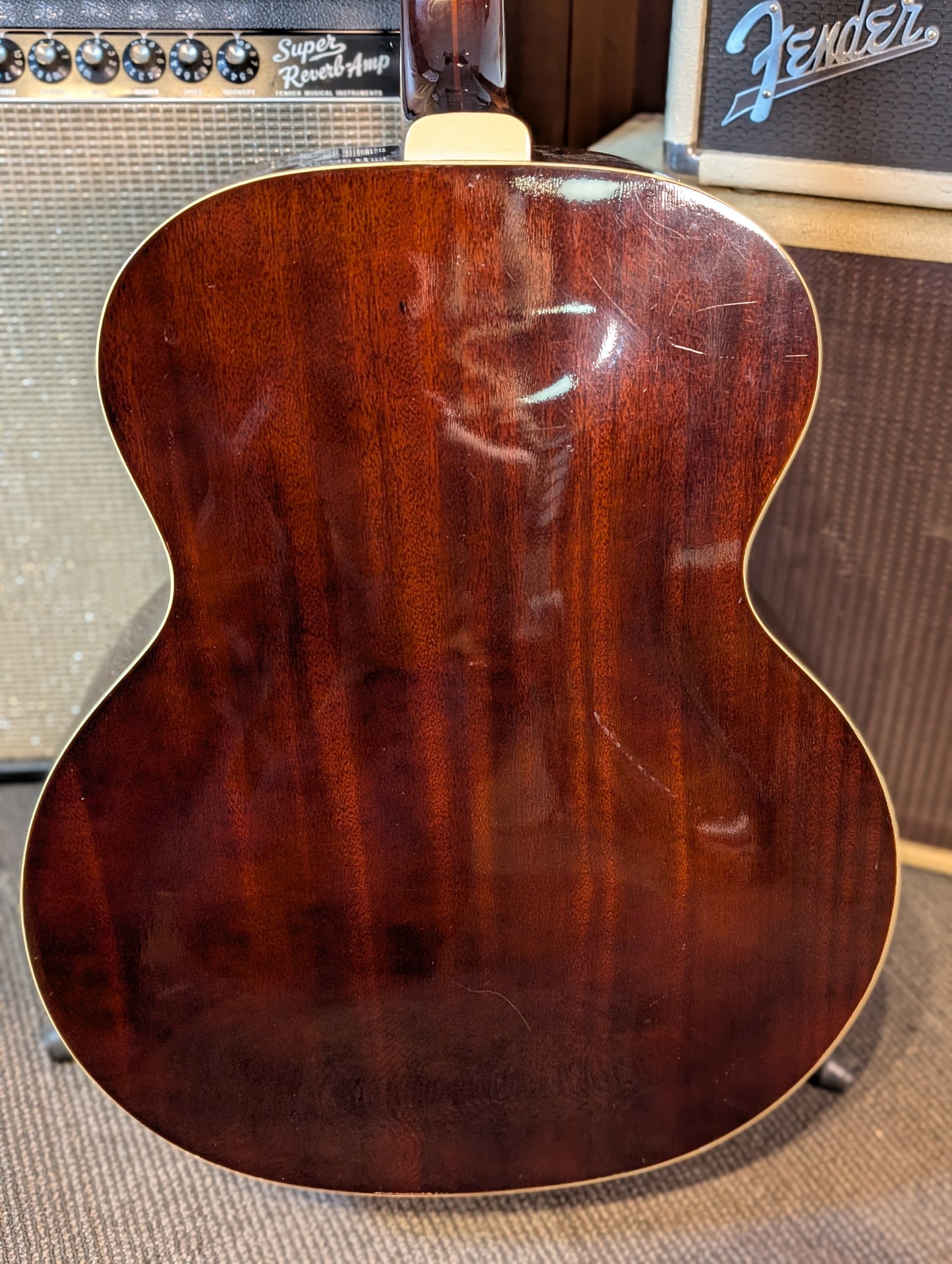 Guild B-50 4-String Acoustic Bass w/Case - Natural (1976)