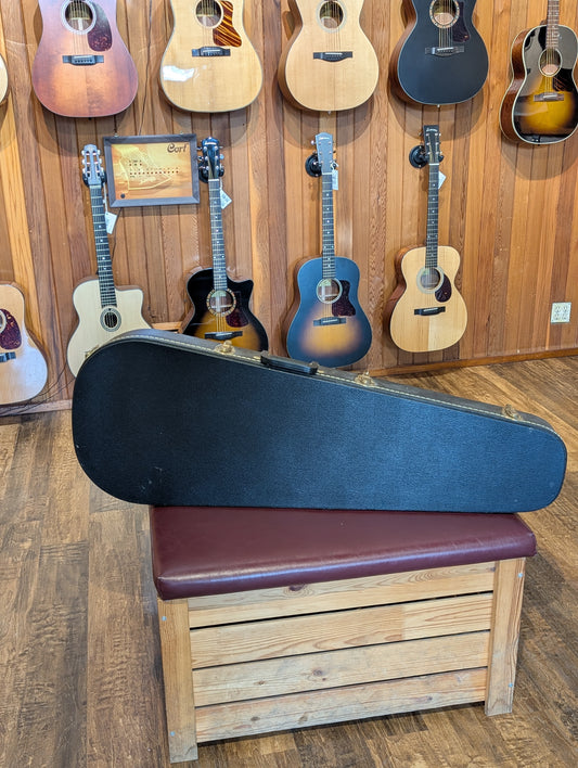 Yorkville YEC-6H Teardrop Electric Guitar Case (Used)